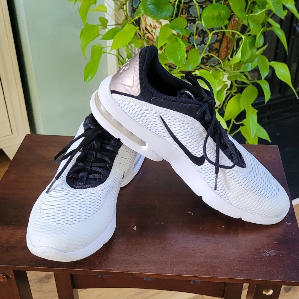 Nike Women's Air Max Advantage 3 BV4103-103 Running Shoes Sneakers White Size 11